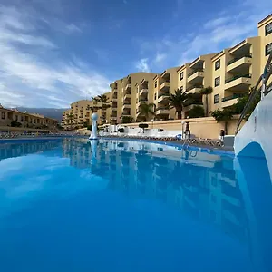 laguna-park-i.adeje-hotels.com/