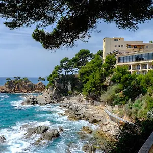 Otel Cap Roig & By Brava