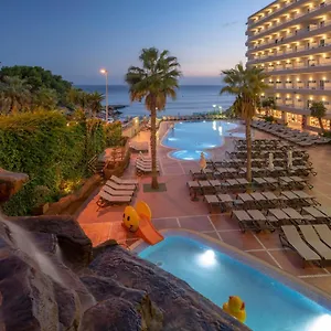 Otel Cala Font