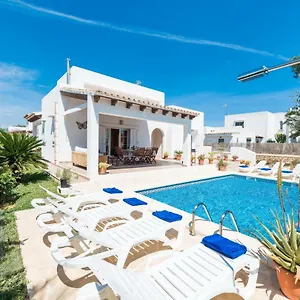 https://villa-cala-ferrera-cala-dor-mallorca.allmallorcahotels.com